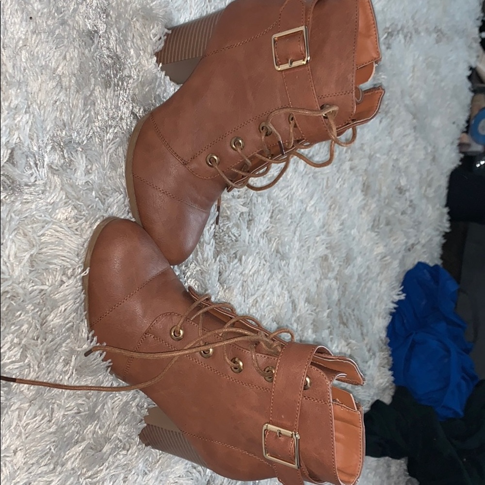 Boots - Picture 2 of 2